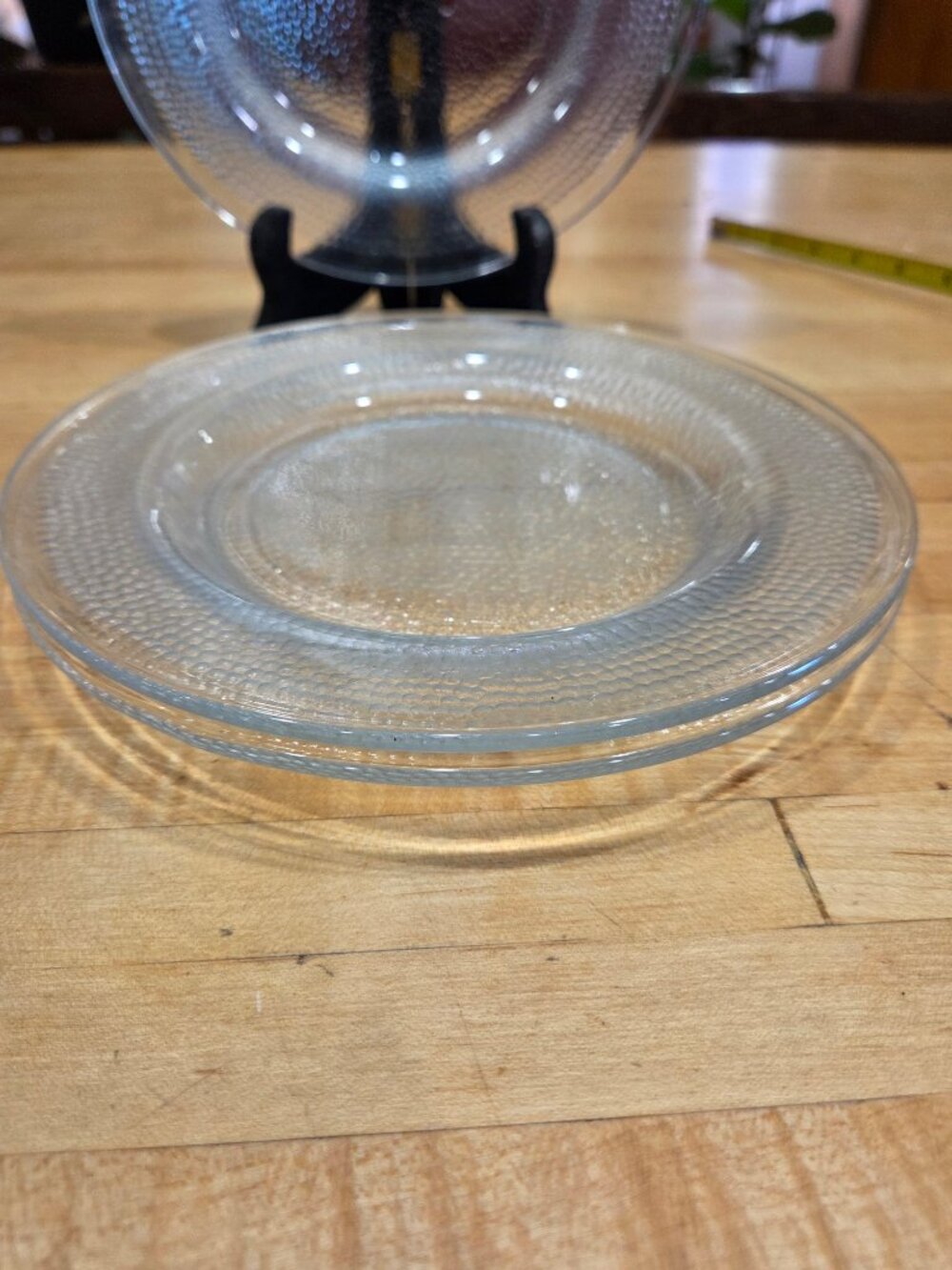 Vintage Indiana Glass Crystal Ice Salad Plates Set of 3 Clear Pebbled MCM - Picture 5 of 5